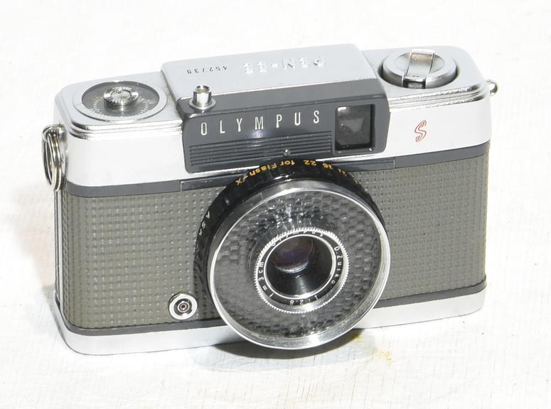 Olympus 'Pen-EE' 35mm, c 1962