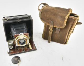 Challenge folding bellows camera for negatives 3 1/4 x 4 1/4" plates or cutfilm