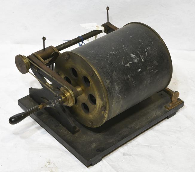 Yarn testing drum
