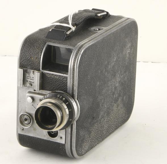 Zeiss Ikon Movikon K 16mm camera