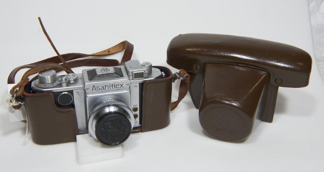 Pentax Asahiflex IIB camera, 1954