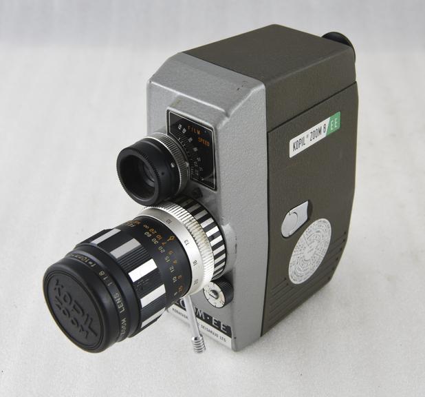 Kopil Zoom EE 8mm cine camera