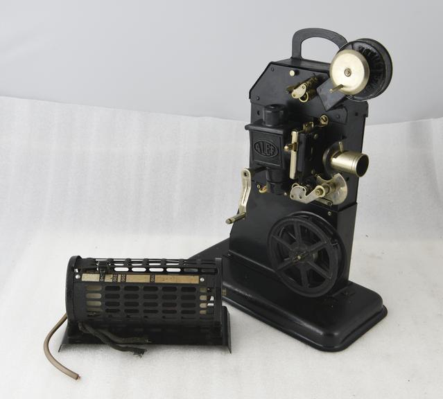 Alef Bilcin 9.5mm projector with transformer