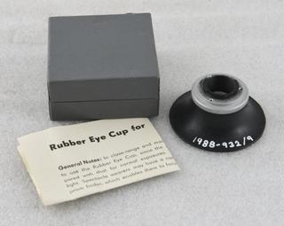 Detachable rubber eye cap