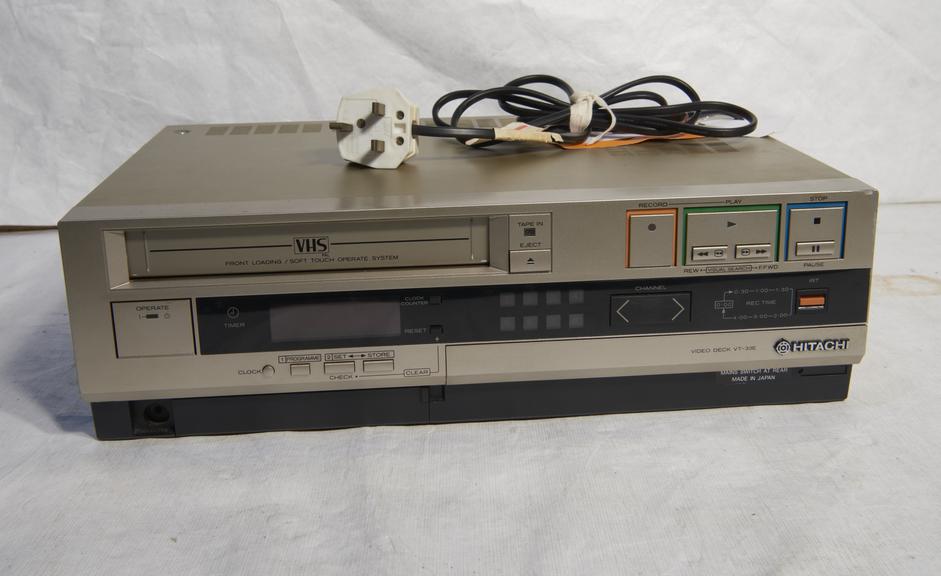 Hitachi VT33E VHS Video Recorder, 1984