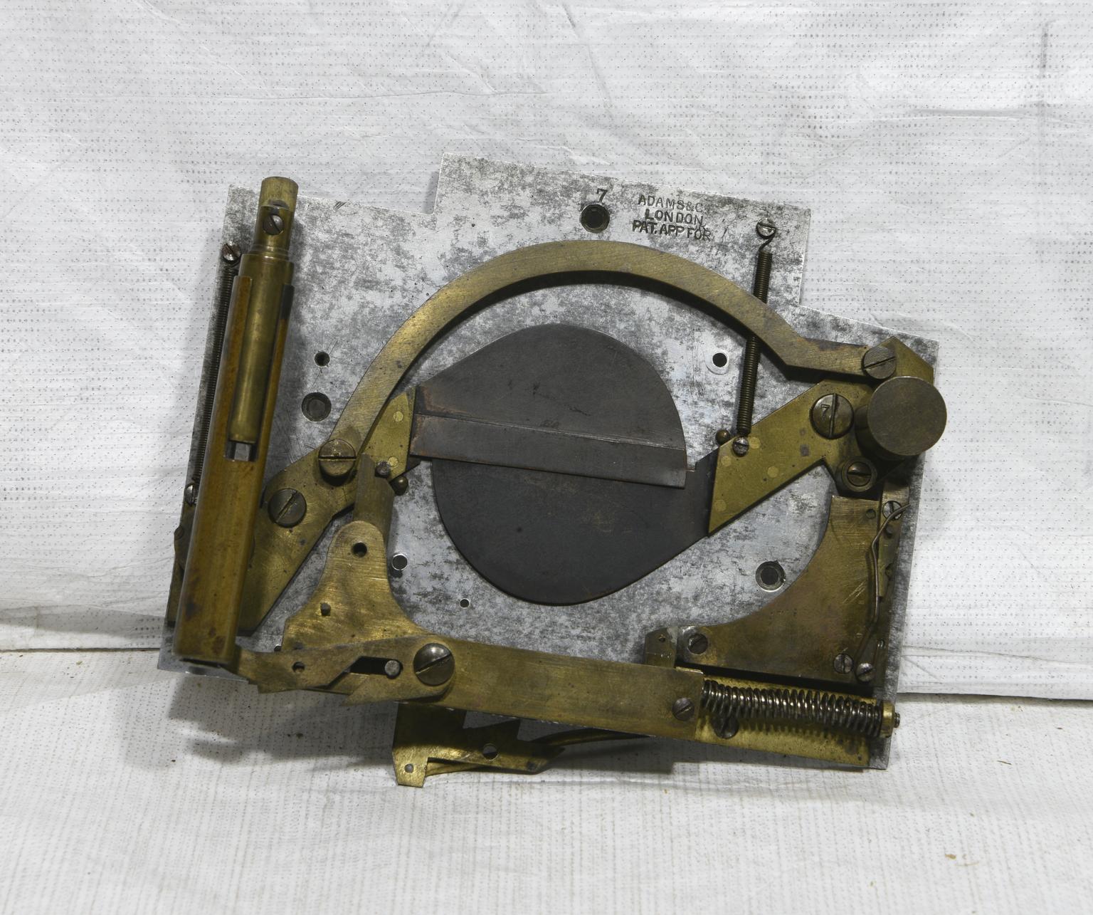 Yale Camera Shutter | Science Museum Group Collection