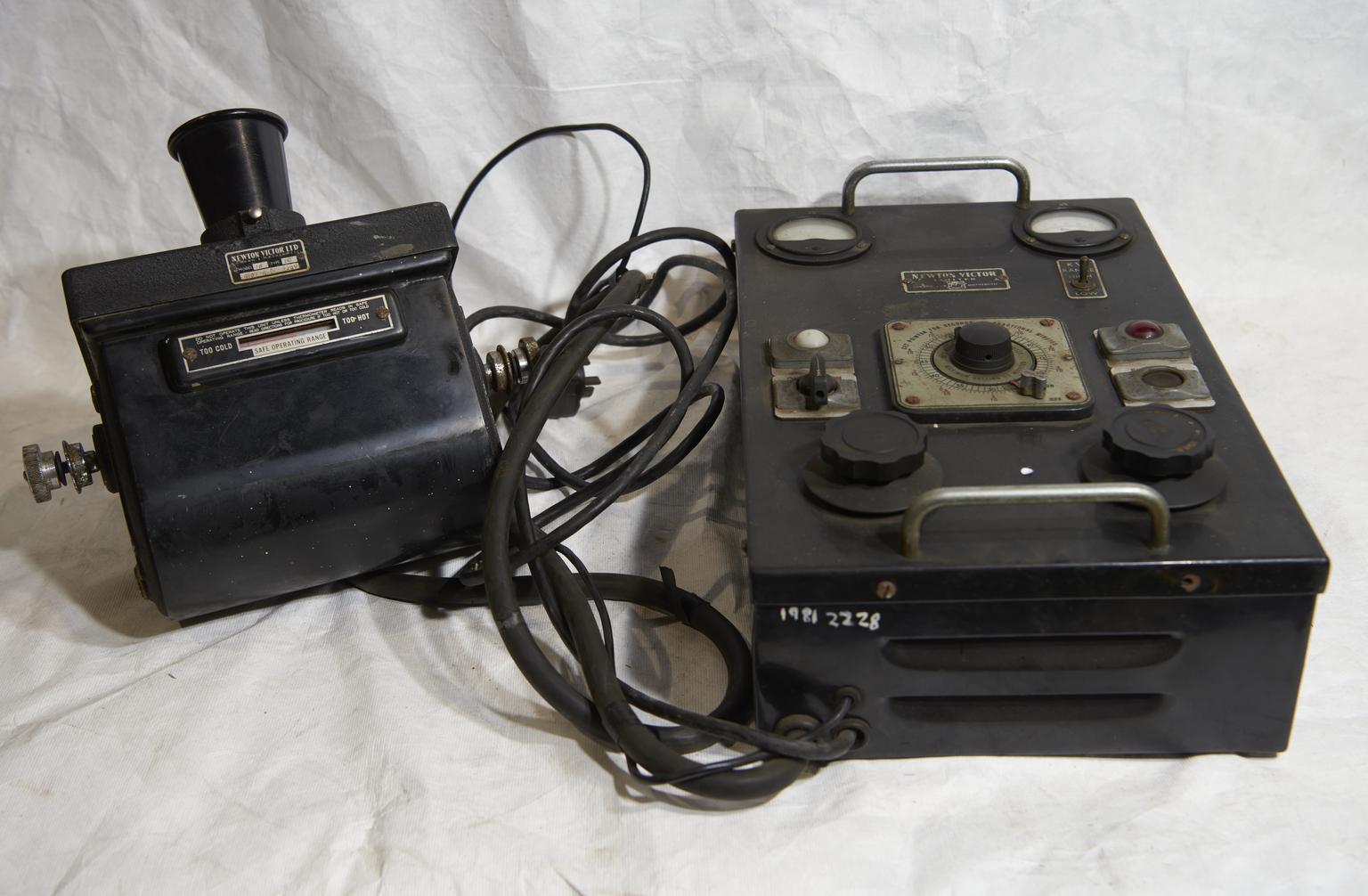 Newton Victor Model R Type 50 X-ray Camera