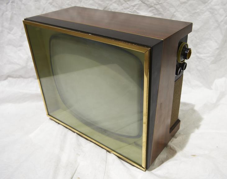 Fergusson monochrome tabletop television receiver, 1957-1958