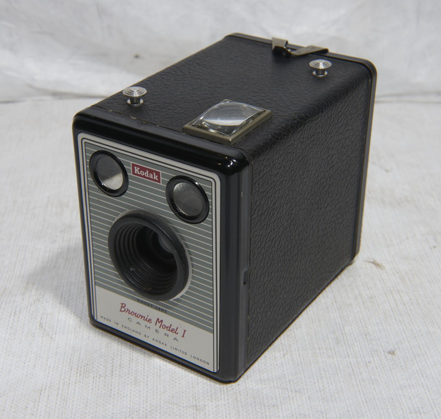 Brownie Model I Box Camera | Science Museum Group Collection