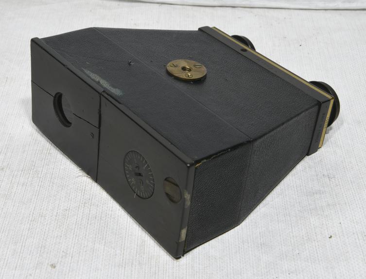 Photo-Jumelle Binocular Camera, 1894