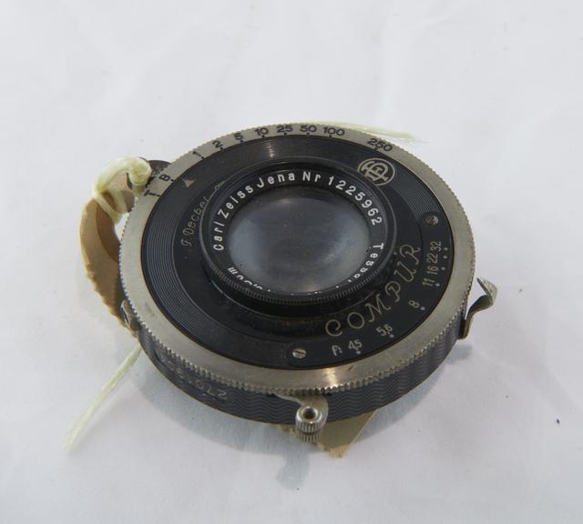 Carl Zeiss Tessar lens
