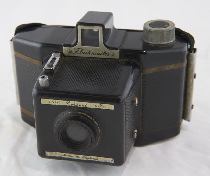 Coronet Flashmaster Box Camera