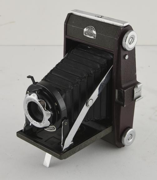 Ross Ensign Selfix Snapper Folding Camera, c 1955