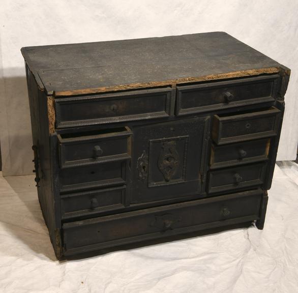 Cabinet, Pine and Walnut, 1601-1850