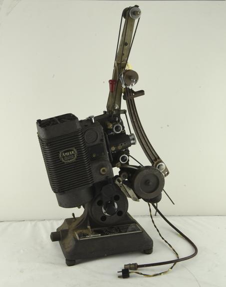 Ampro 16mm projector Model K-GP