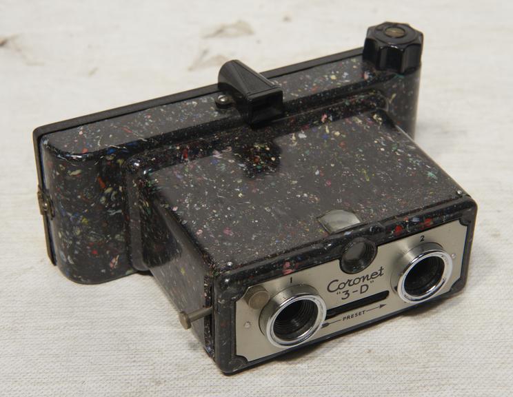 Coronet '3-D' Stereoscopic Camera