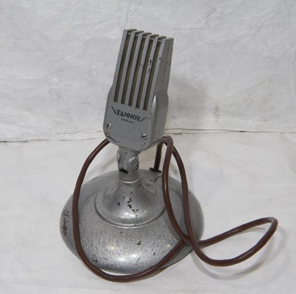 Tannoy MR425 Ribbon Microphone on stand