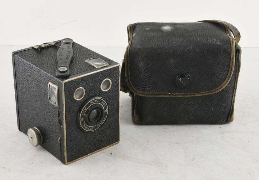 Kodak Box Brownie Junior 6-20 and Case.