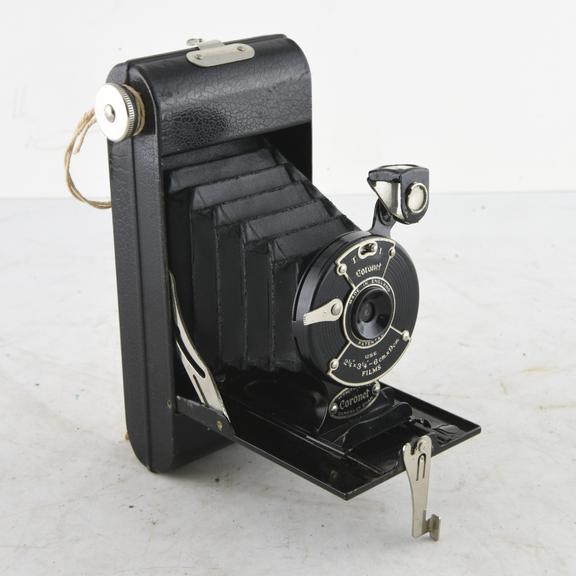 Coronet Self-Erecting Folding Bellows Camera