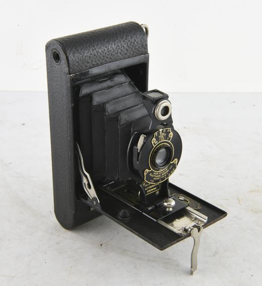 No. 2 Folding Autographic Brownie