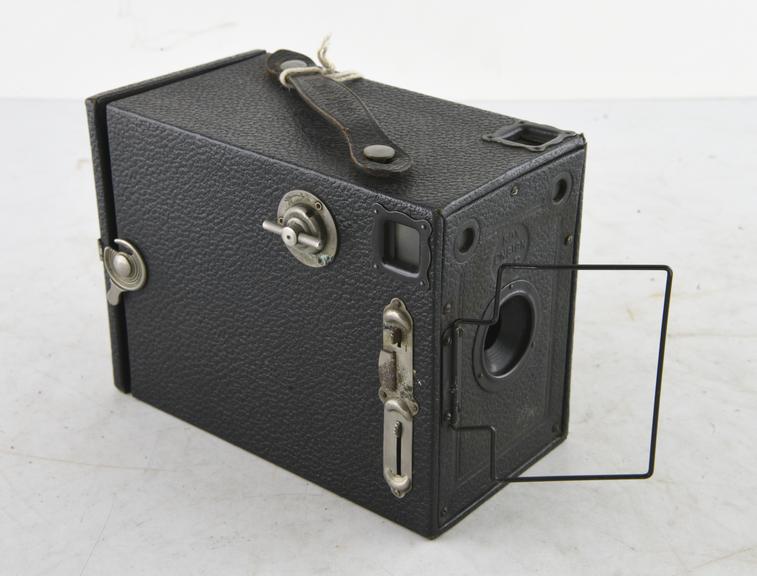 Ensign 2 1/4 B Box Camera, c 1910