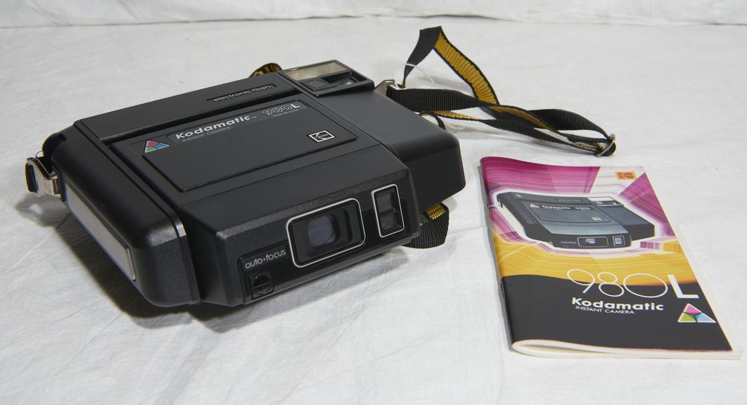 Kodak 980L Instant Film Camera