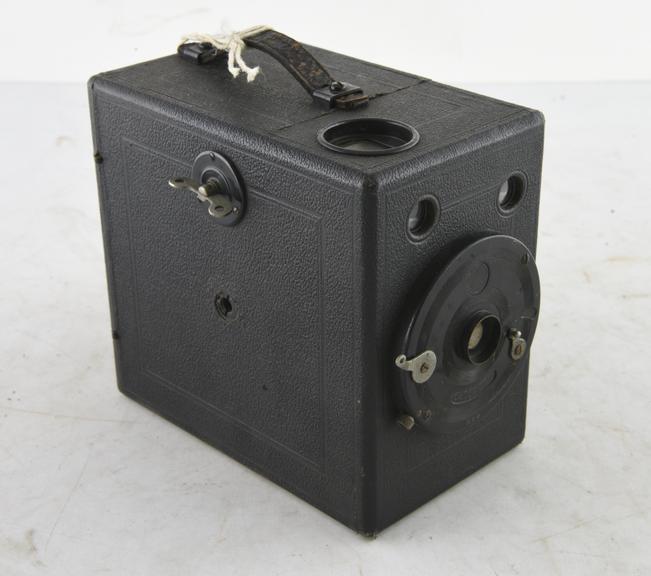 Ernemann Rollfilm Box Camera