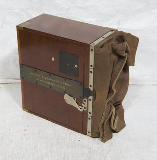 Newman and Guardia Bag Plate Changer