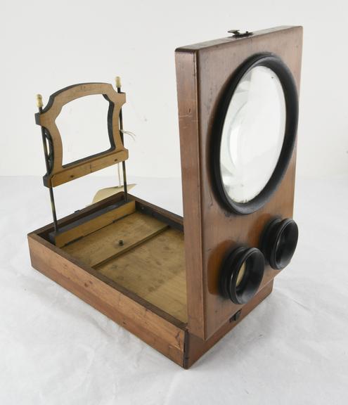 Wooden Stereoscopic Viewer for Pictures 3"x51/2