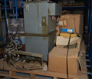 Components for LKB Gas Chromatograph/Mass Spectrometer Type 9000