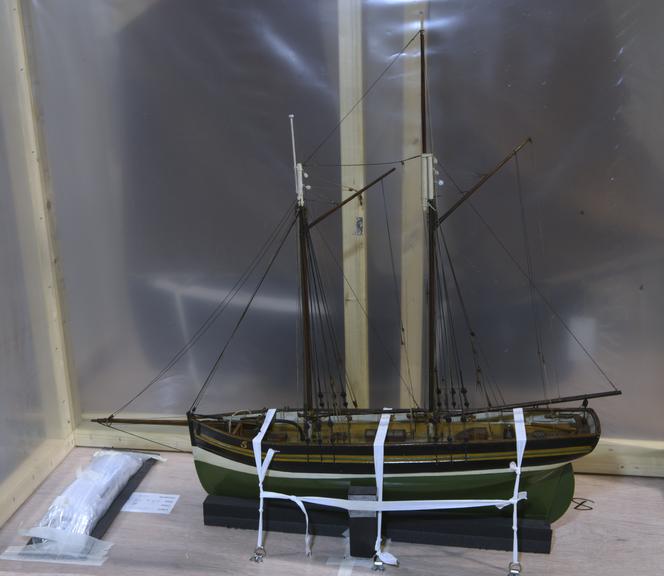 Rigged model of Liverpool pilot Schooner