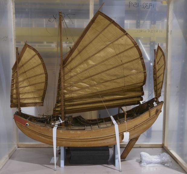 Rigged model of a Swatow fishing boat