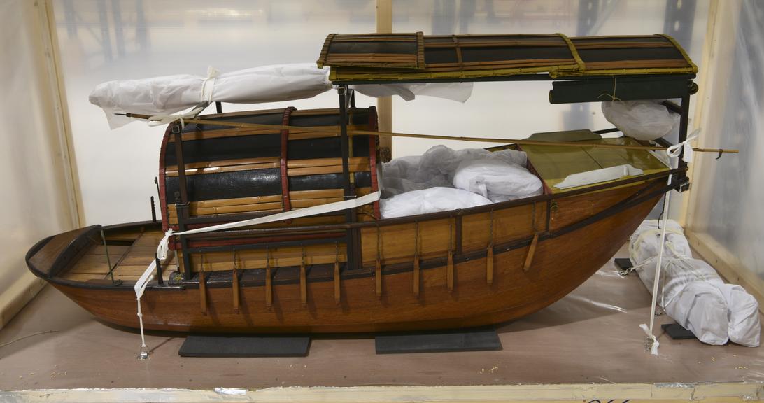 Model of a Canton Slipper-boat