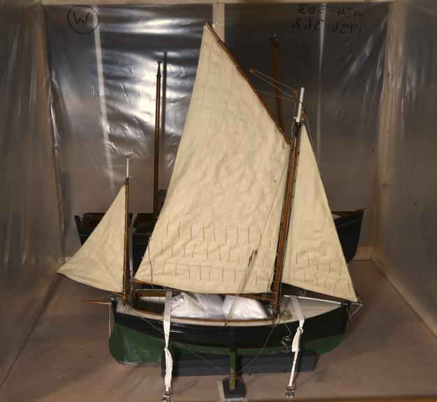 Rigged model of a Falmouth 'Quay Punt'. Made by Lt. Col. C.E. Terry O.B.E. in Falmouth