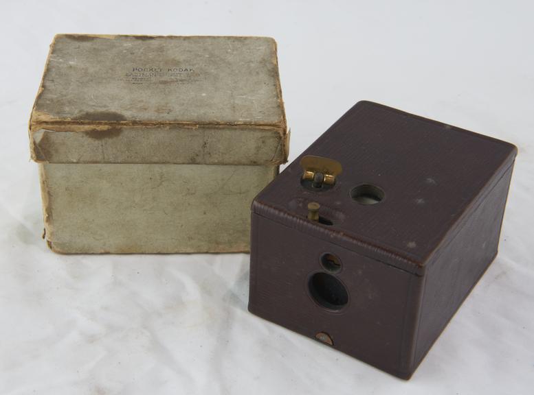 Pocket Kodak box camera for rollfilm No. 127 1 5/6 x 2 1/4