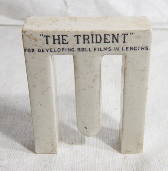 'The Trident' Rollfilm Developing Aid