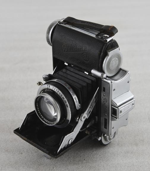 Balda 'Super-Baldina' 35mm camera with f2 5cm Schneider-Kreuznokh Xenon lens no.1289181