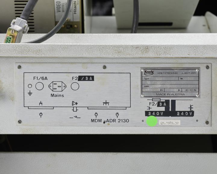 Real-time ultrasound scanner