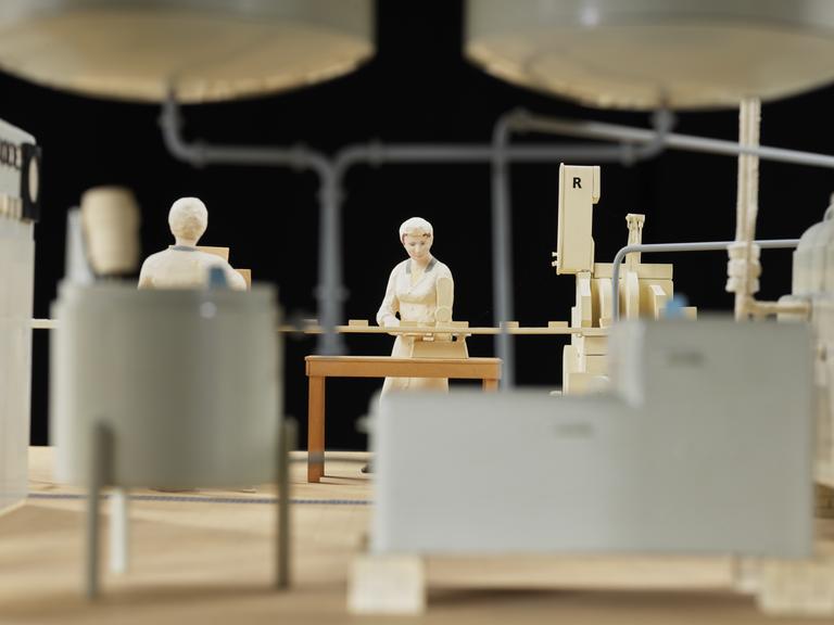 Model (scale 1:12) of plant used for making margarine from section 'the manufacture of margarine'