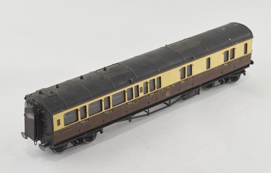 GWR Model railway carriage 3rd class 4707 (4757)