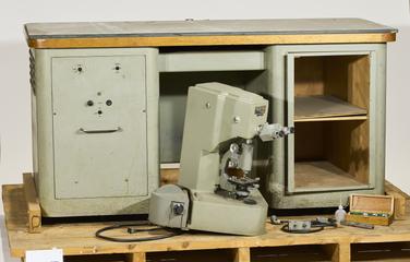 Integrating microdensitometer