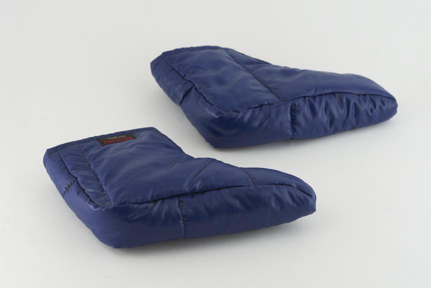 Pair of quilted inner socks