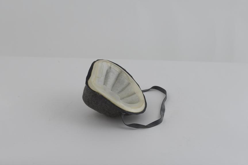 Nuisance odour face mask