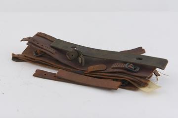 Strapping for mine rescue ‘Proto’ breathing apparatus.