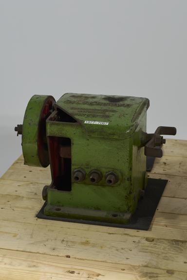 Silvertown mechanical axlebox lubricator