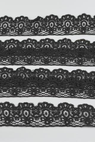 4 pieces of deep black border lace with scalloped edge