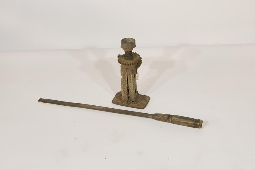 Crossley Brothers tools