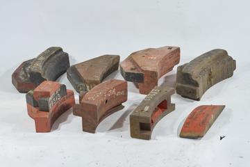 Nine brake block patterns for locomotive components
