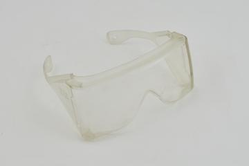 Pair of Safety Spectacles to BS 2092.2 (deeper and wider than standard spectacles)