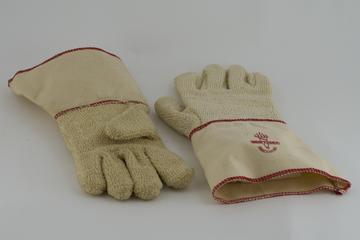 Pair of Northerm gloves